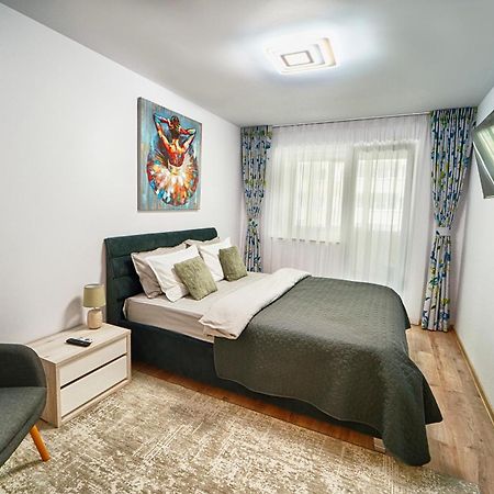 Apartament Bacovia Μπακάου Εξωτερικό φωτογραφία