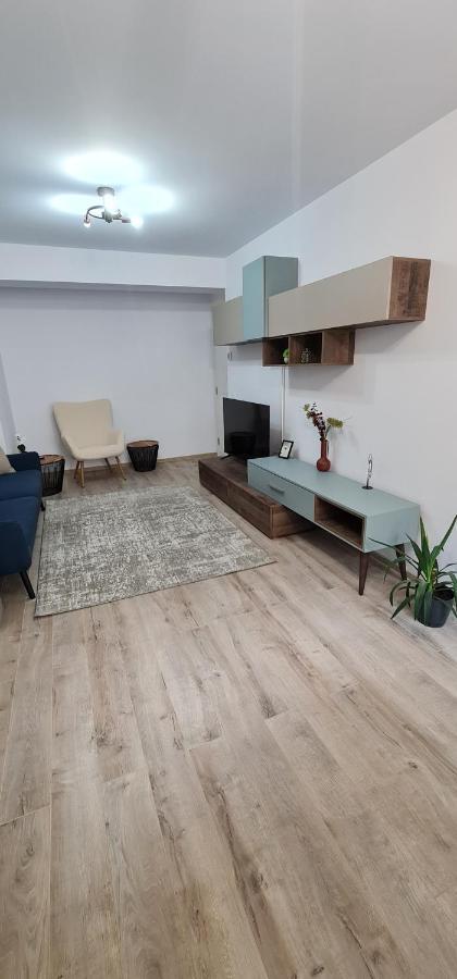 Apartament Bacovia Μπακάου Εξωτερικό φωτογραφία